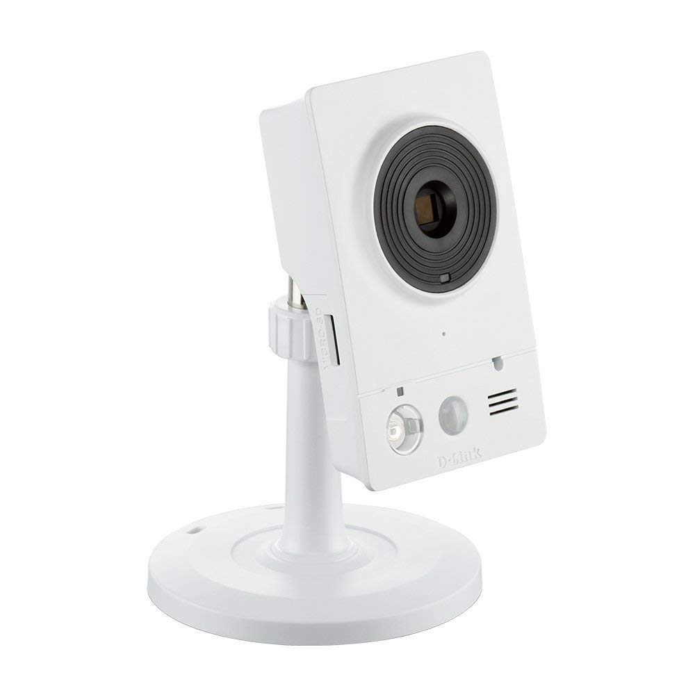 D-Link Dcs-2132 Full Hd Ip Camera - 10/100 Or 802.11g/N Wireless-N 300 With H.264 Codec Day And Night Under All Light Condition Via Built-In Ir Led Micro Sdhc Card Slot To Store Recording Locally When Internet Is Down Built-In Speaker + Mic
